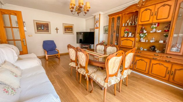 Resale - Apartments -
Torrevieja - Playa Los Naufragos
