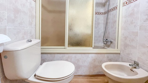 Resale - Apartments -
Torrevieja - Playa Los Naufragos