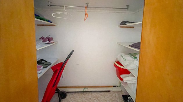 Resale - Apartments -
Torrevieja - Playa Los Naufragos