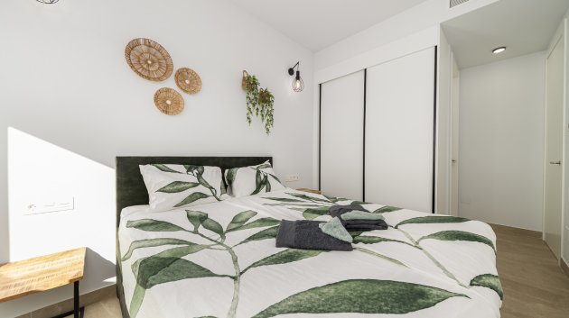Resale - Apartments -
Benijofar