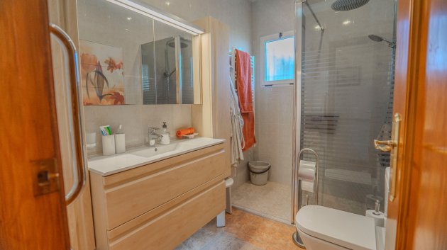 Resale - Villa -
Orihuela Costa - San Bartolome