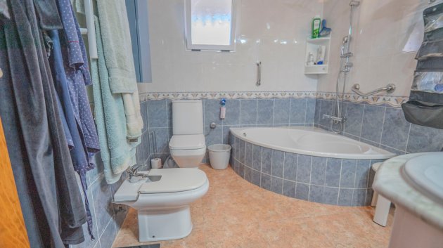 Resale - Villa -
Orihuela Costa - San Bartolome