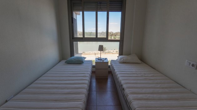 Resale - Apartments -
Guardamar del Segura - Puerto Deportivo