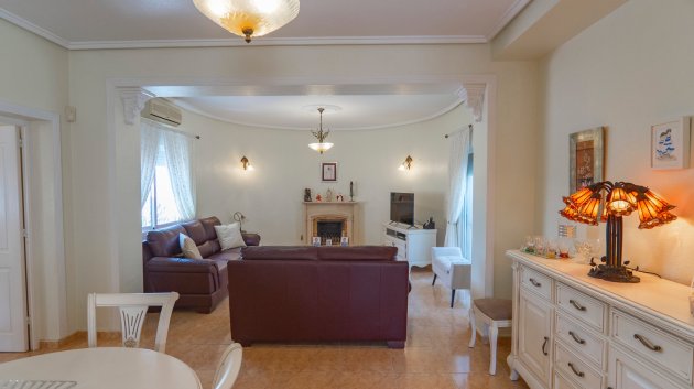 Reventa - Chalets -
Ciudad Quesada - Campo De Golf La Marquesa