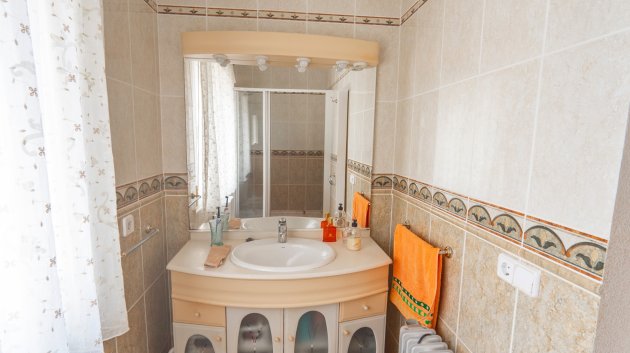 Reventa - Chalets -
Ciudad Quesada - Campo De Golf La Marquesa