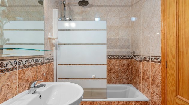 Resale - Apartments -
Torrevieja - La Mata
