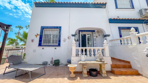 Resale - Townhouse -
Orihuela Costa - La Rioja