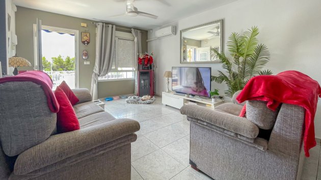 Resale - Townhouse -
Orihuela Costa - La Rioja