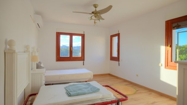 Resale - Villa -
Benissa - Montemar