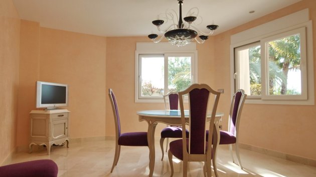 Resale - Villa -
Benissa - Buenavista