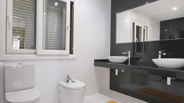 Resale - Villa -
Benissa - Buenavista