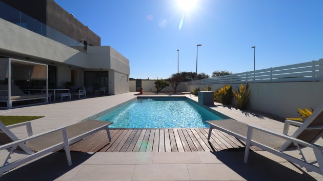 Resale - Villa -
Benijofar - Benimar III