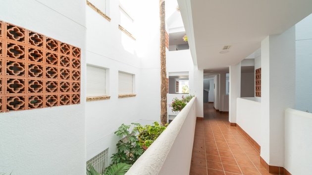 Resale - Apartments -
Orihuela Costa - Villamartín