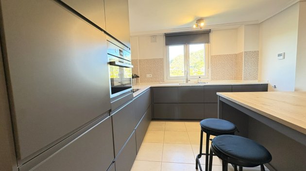 Resale - Apartments -
Altaona Golf and Country Village - Altaona Golf - Country Village