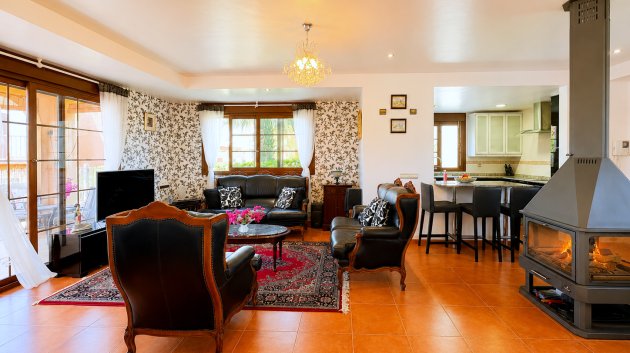 Resale - Villa -
Altaona Golf and Country Village - Altaona Golf - Country Village