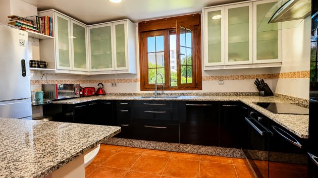 Resale - Villa -
Altaona Golf and Country Village - Altaona Golf - Country Village