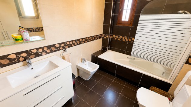 Resale - Villa -
Altaona Golf and Country Village - Altaona Golf - Country Village