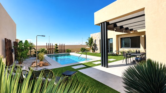 Resale - Villa -
Altaona Golf and Country Village - Altaona Golf - Country Village