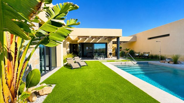 Resale - Villa -
Altaona Golf and Country Village - Altaona Golf - Country Village