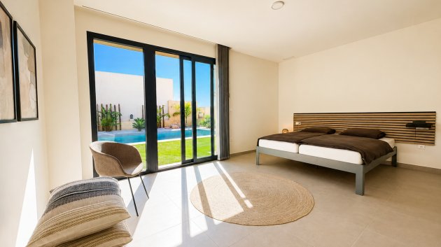 Resale - Villa -
Altaona Golf and Country Village - Altaona Golf - Country Village