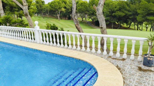 Resale - Villa -
Las Ramblas - Las Ramblas Golf