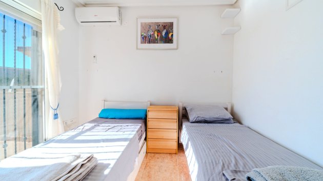 Resale - Villa -
Playa Flamenca - Orihuela Costa