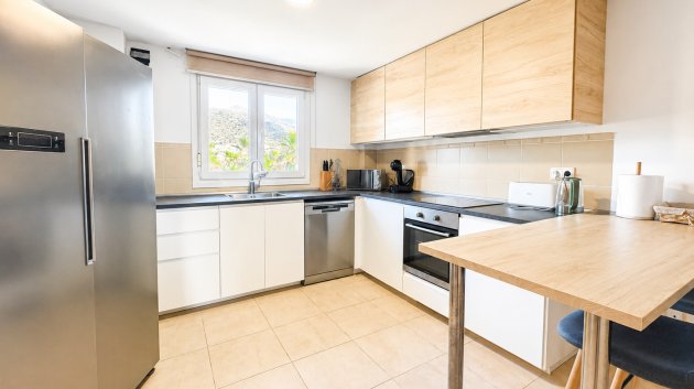 Resale - Apartments -
Altaona Golf and Country Village - Altaona Golf - Country Village