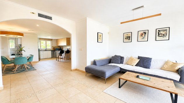 Resale - Apartments -
Altaona Golf and Country Village - Altaona Golf - Country Village
