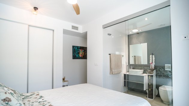 Resale - Villa -
Algorfa - La finca Golf