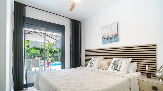 Resale - Villa -
Algorfa - La finca Golf