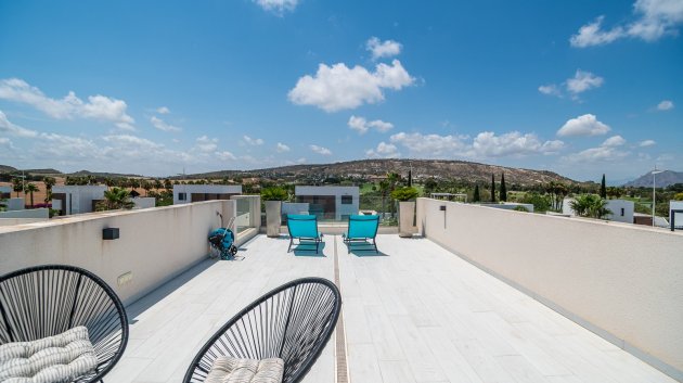 Resale - Villa -
Algorfa - La finca Golf