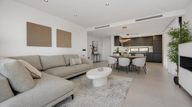 Obra nueva - Chalets -
Torrevieja
