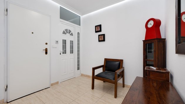 Reventa - Adosado -
Orihuela Costa - Punta Prima