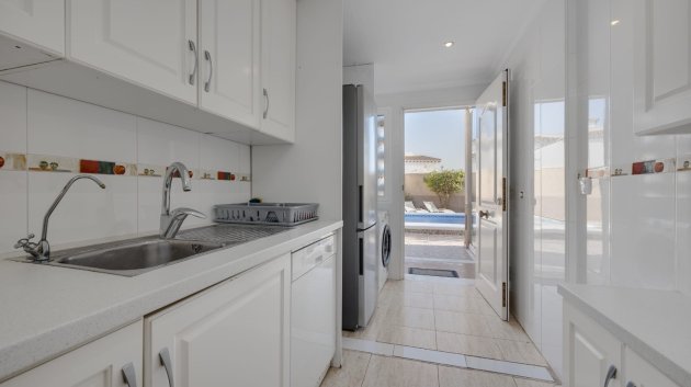 Reventa - Adosado -
Orihuela Costa - Punta Prima