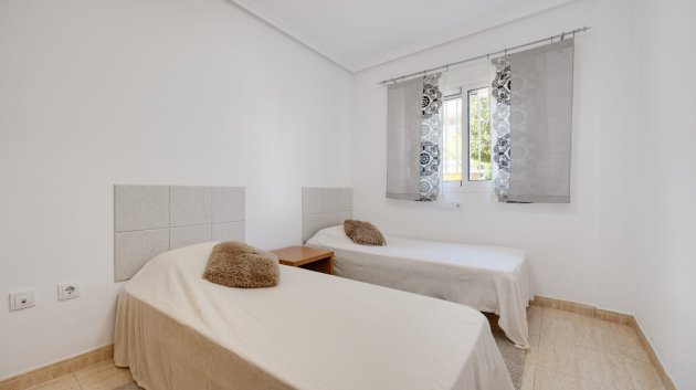Reventa - Adosado -
Orihuela Costa - Punta Prima