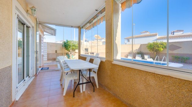 Reventa - Adosado -
Orihuela Costa - Punta Prima