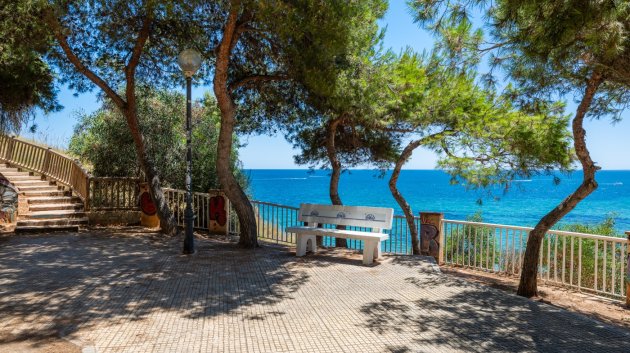 Revente - Appartements -
Cabo Roig
