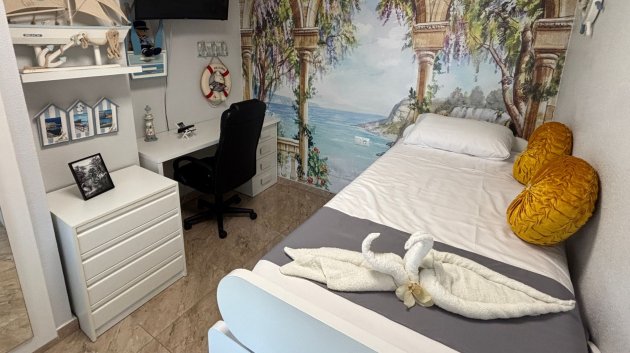 Reventa - Apartamentos -
Torrevieja - La Mata