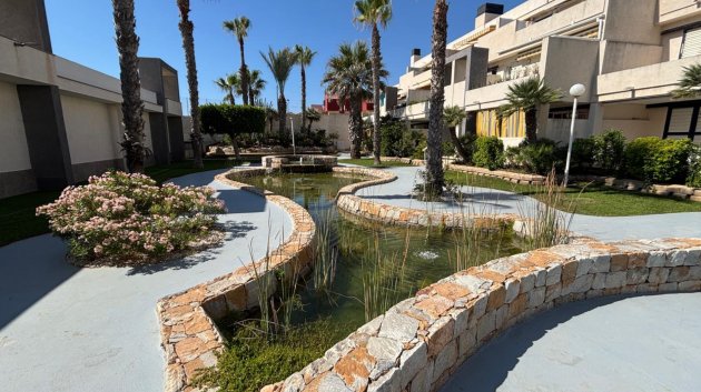 Reventa - Apartamentos -
Torrevieja - La Mata