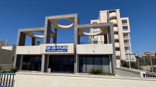 Reventa - Apartamentos -
Torrevieja - La Mata