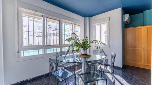 Resale - Apartments -
Torrevieja