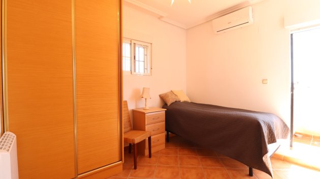 Reventa - Chalets -
Algorfa - Lo Crispin