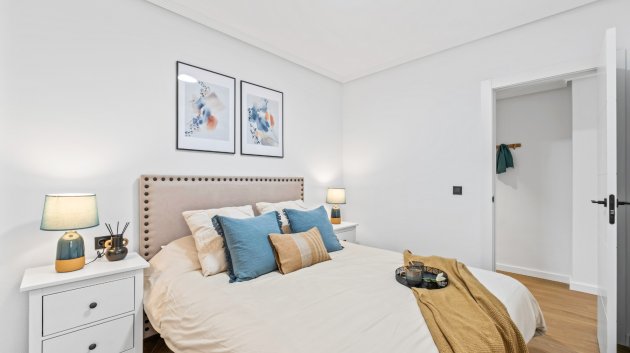 Reventa - Apartamentos -
Orihuela Costa - La Florida