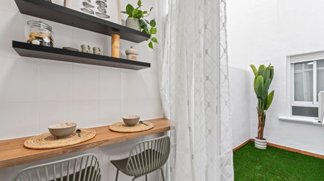 Reventa - Apartamentos -
Orihuela Costa - La Florida
