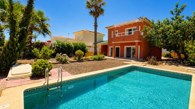 Reventa - Chalets -
Altaona Golf and Country Village - Altaona Golf - Country Village