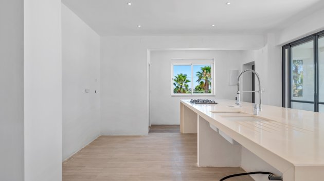 Reventa - Chalets -
Los Montesinos - La Herrada