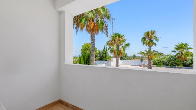 Reventa - Chalets -
Los Montesinos - La Herrada