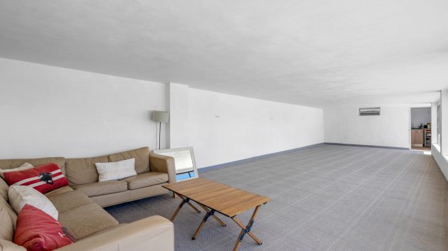 Reventa - Chalets -
Los Montesinos - La Herrada