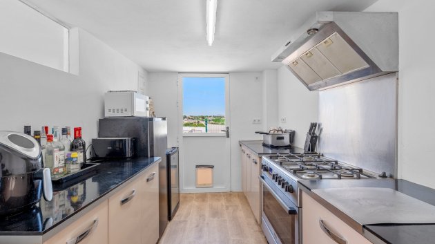 Reventa - Chalets -
Los Montesinos - La Herrada