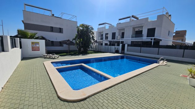 Reventa - Apartamentos -
Pilar de la Horadada - Costa Blanca